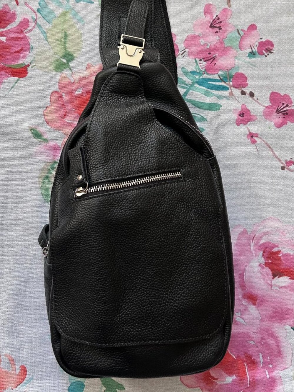 Leather sling bag